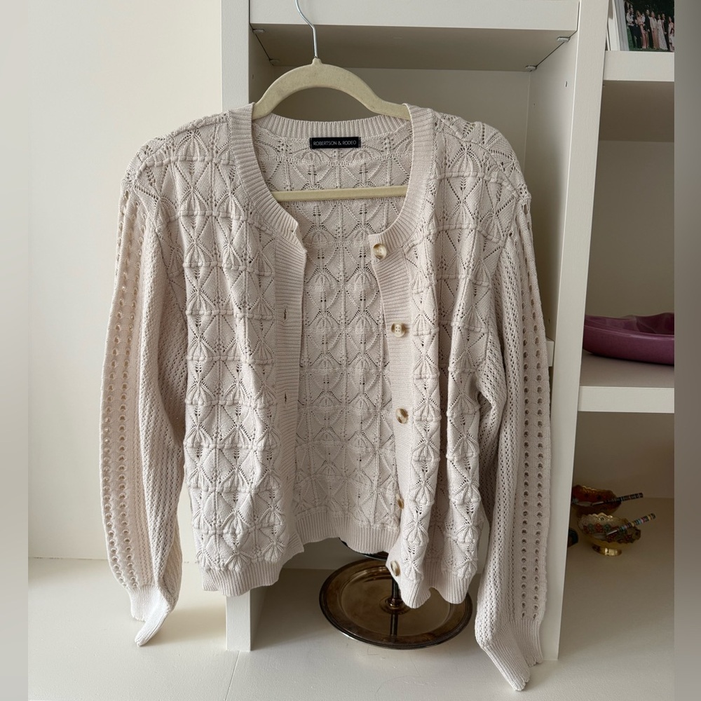 Robertson and Rodeo Classic Cream Cable Knit Cardigan